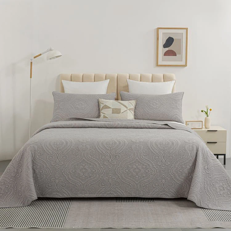 Quilts And Coverlets Quilts And Coverlets